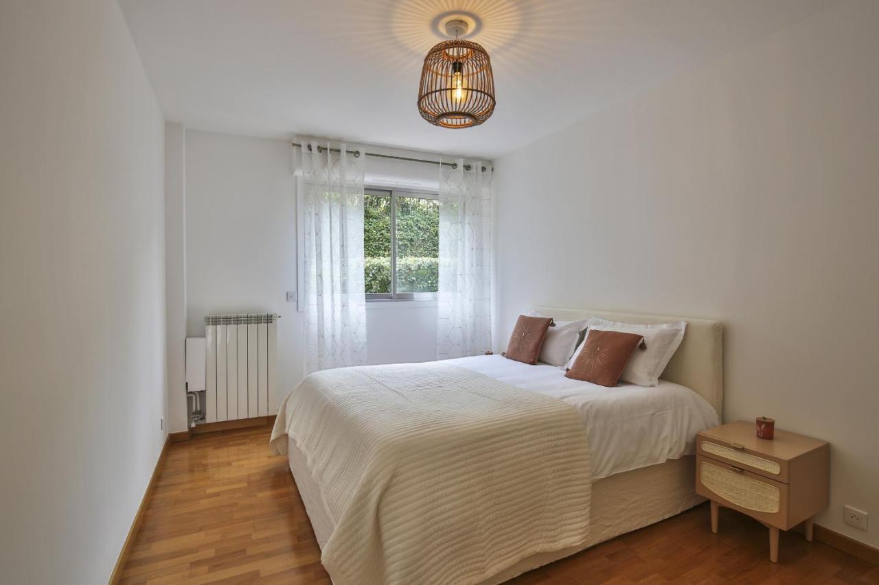 Sublime Appartement Vue Mer. Parking/Piscine/Clim ヴィルフランシュ・シュル・メール エクステリア 写真
