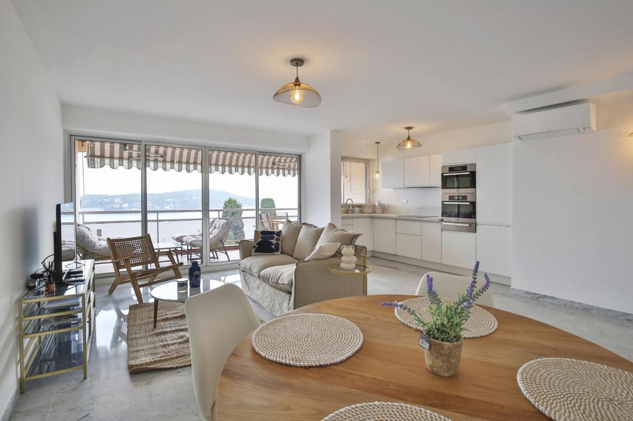 Sublime Appartement Vue Mer. Parking/Piscine/Clim ヴィルフランシュ・シュル・メール エクステリア 写真